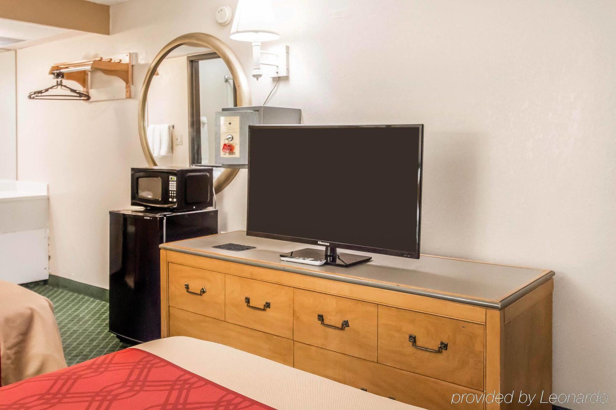 Econo Lodge Pooler - Savannah I-95 ภายนอก รูปภาพ